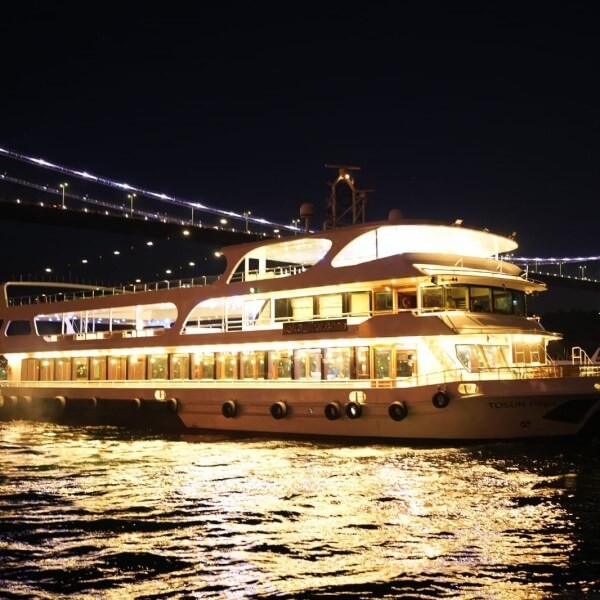 Bosphorus Dinner Cruise and Turkish Night Show